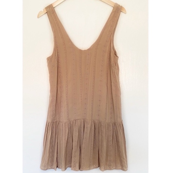 BCBGeneration Women's Drop Waist Eyelet Embroidered Tan Romper S - Picture 6 of 14